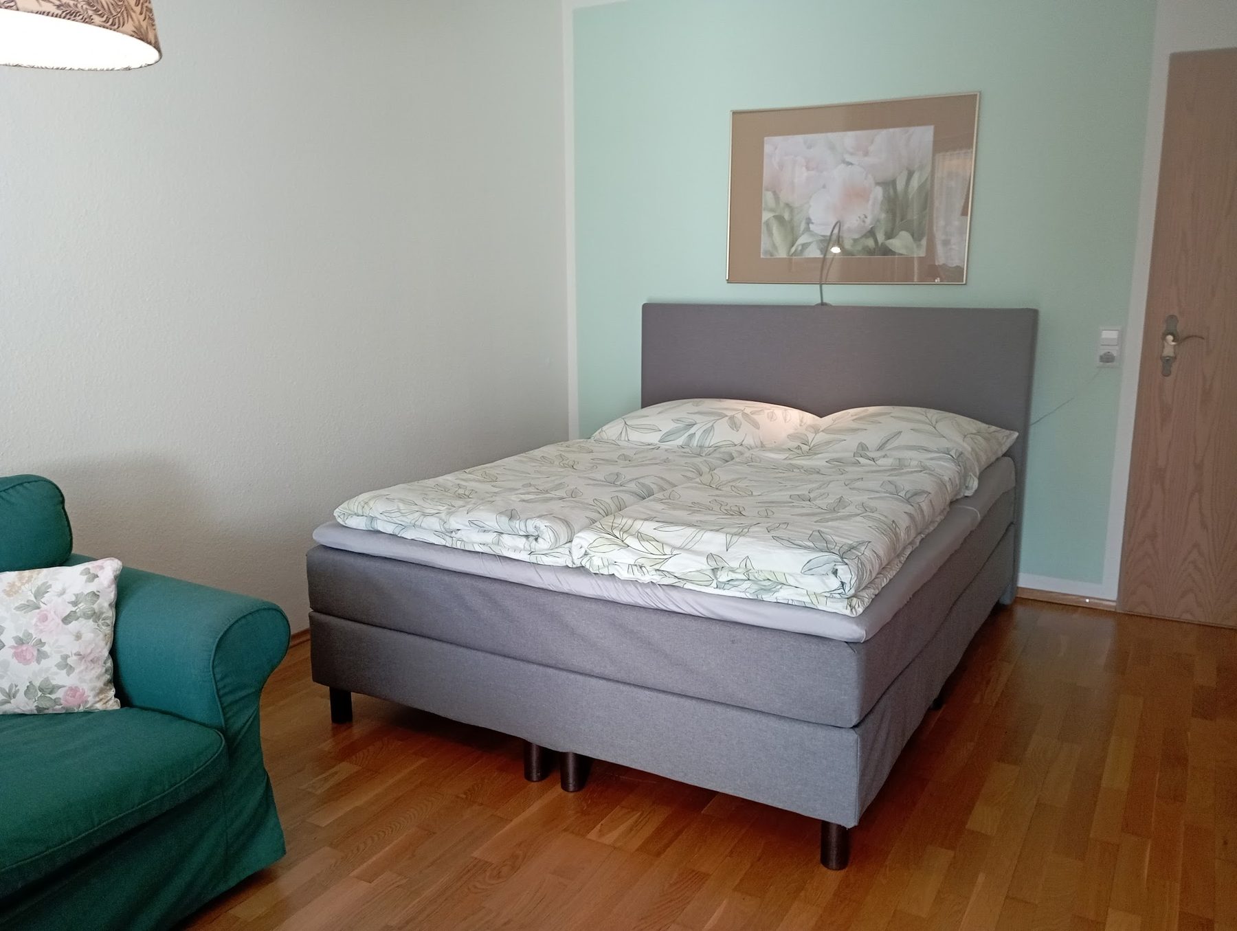Schlafzimmer des Apartments Grün