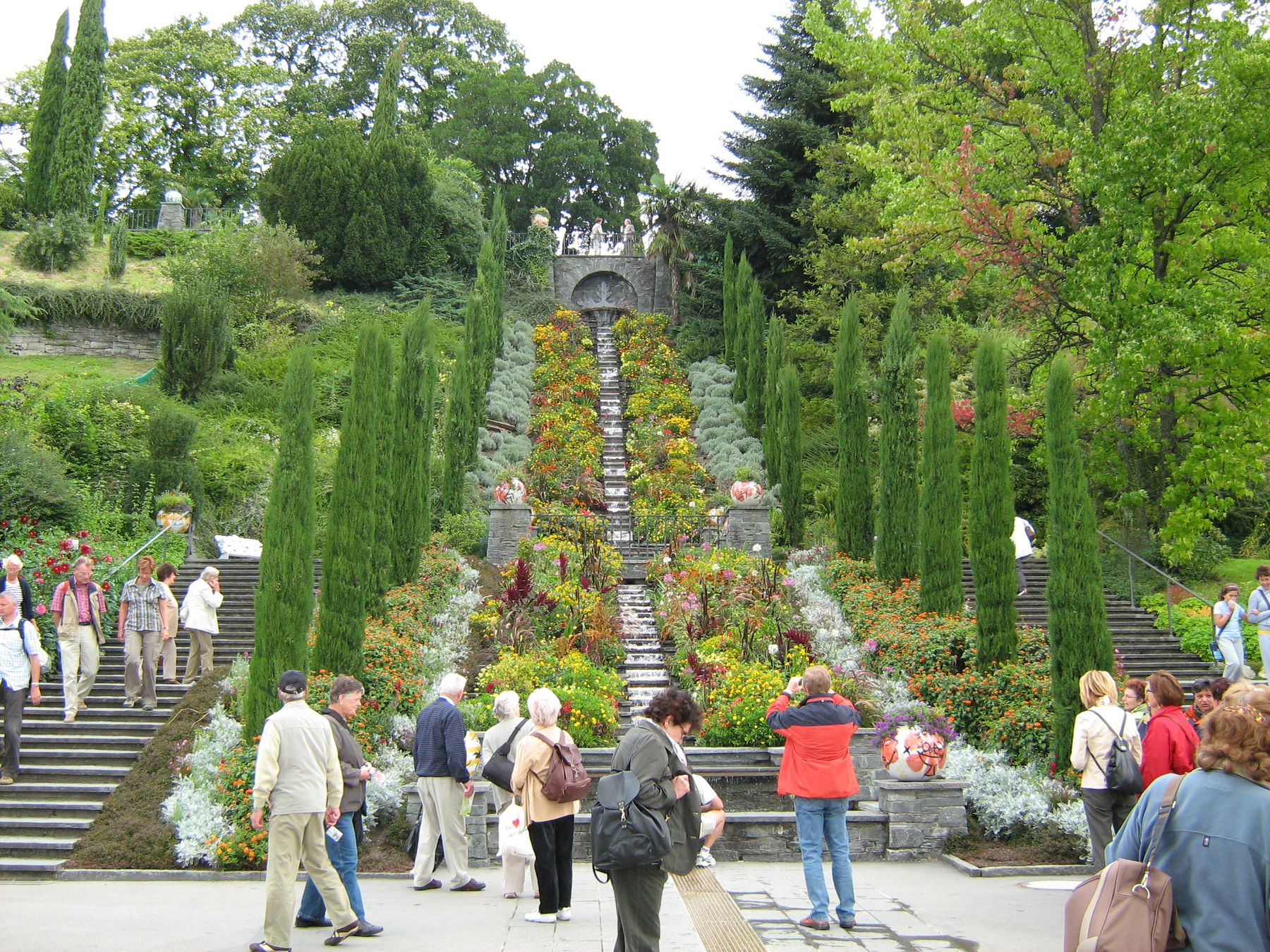 Blumentreppe auf der Insel Mainau im Bodensee
