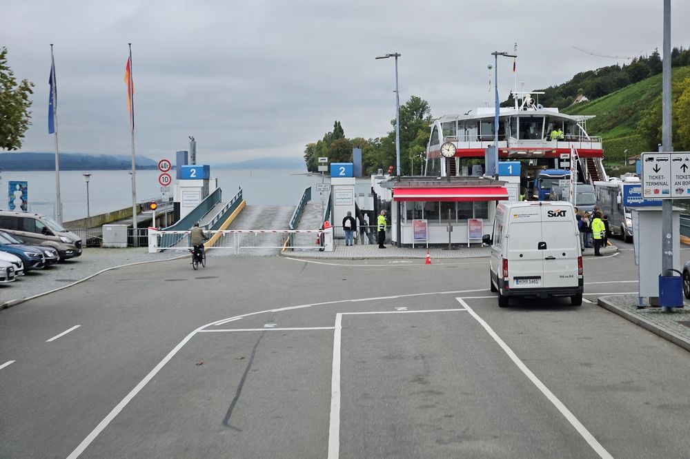 Autofähre zwischen Konstanz und Meersburg
